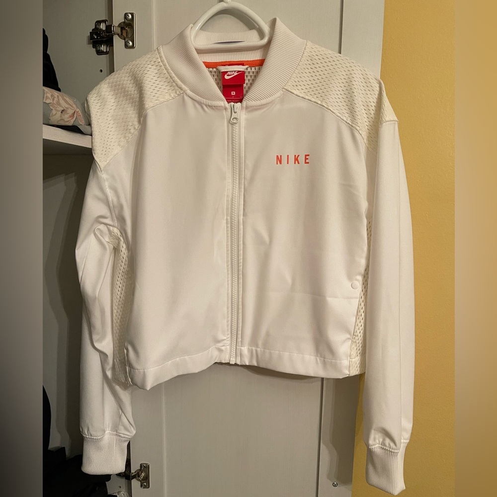 Nike Jacket - Picture 1 of 4